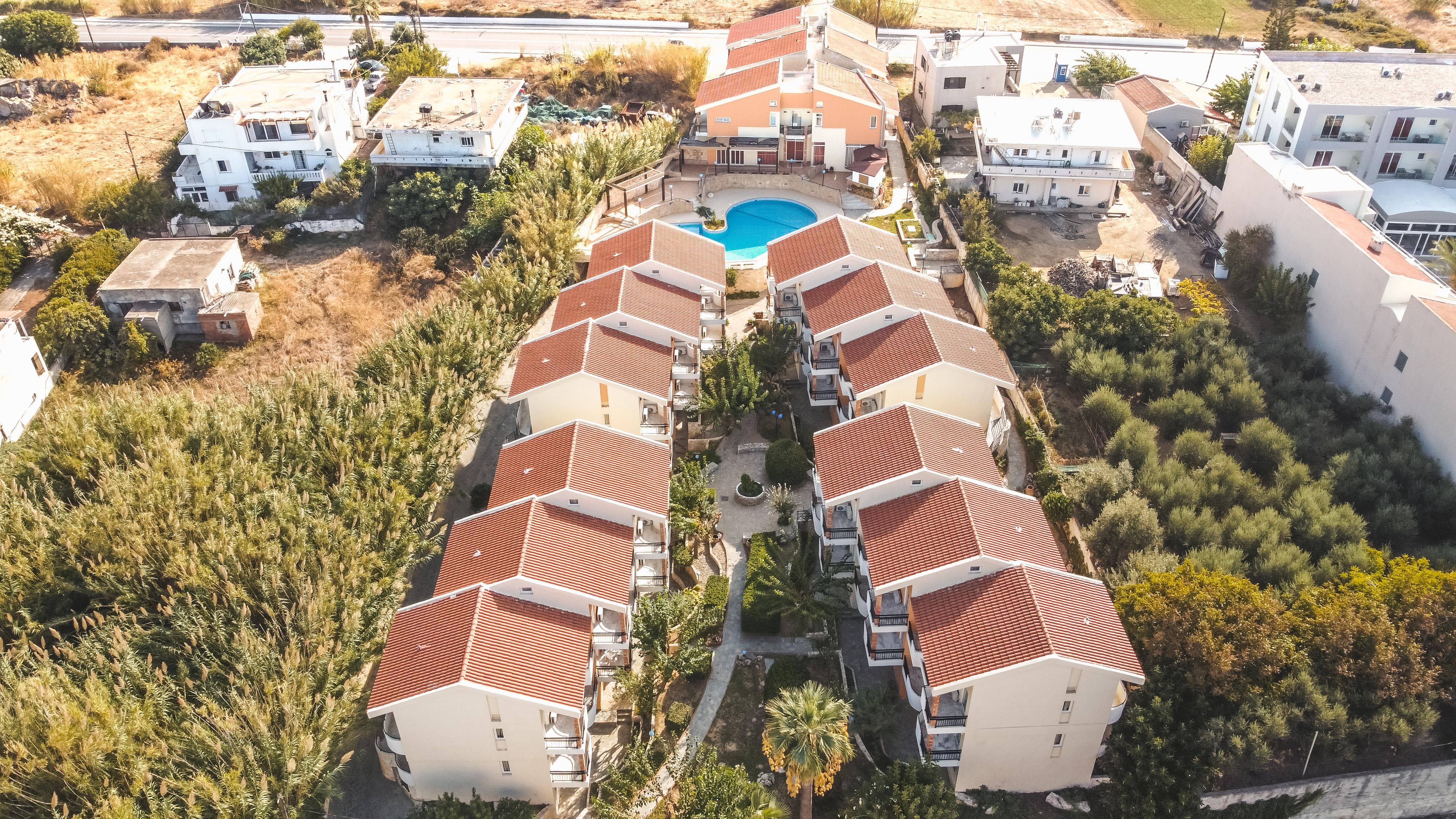 Chrispy Waterpark Resort Kolymbari Exterior photo