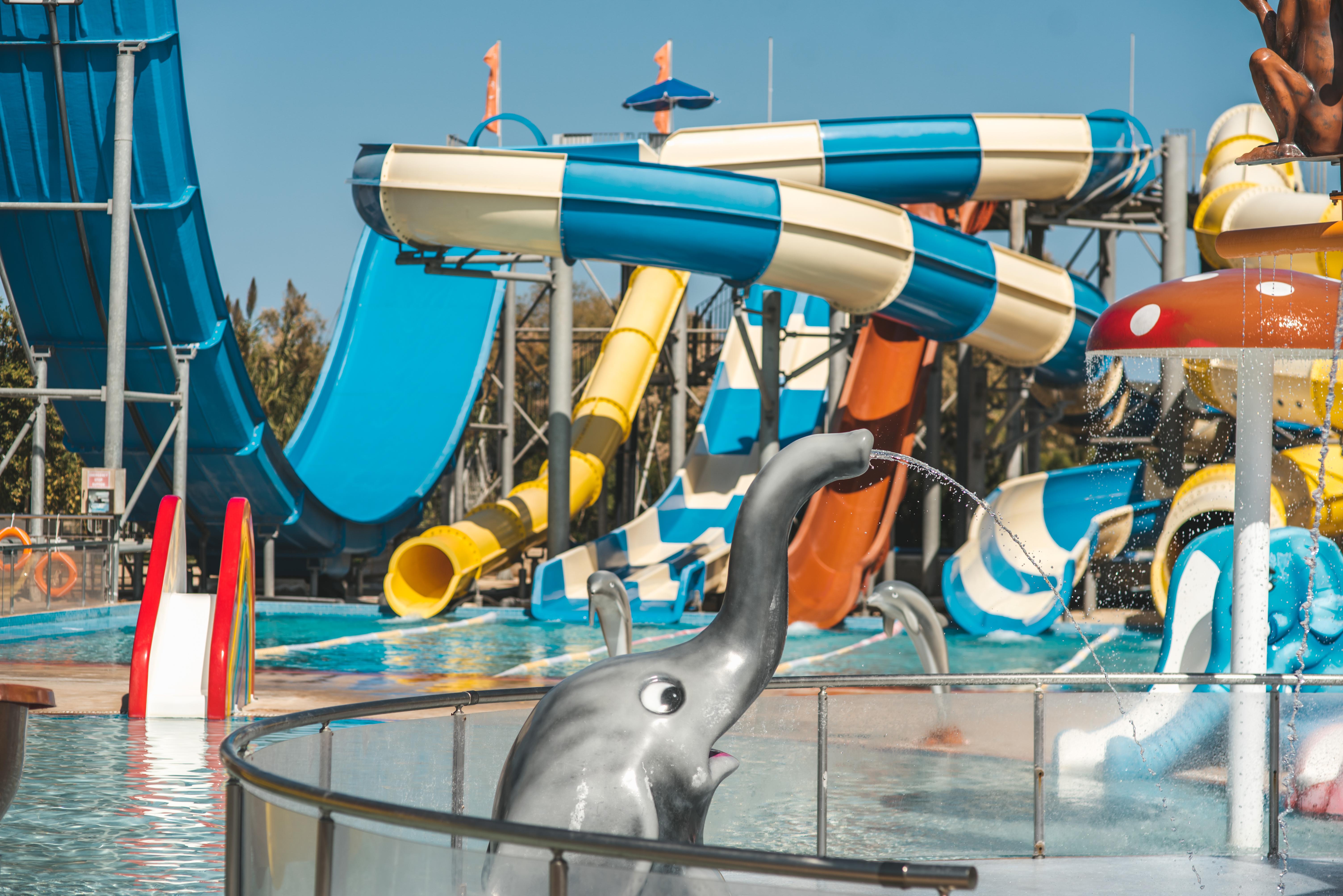 Chrispy Waterpark Resort Kolymbari Exterior photo